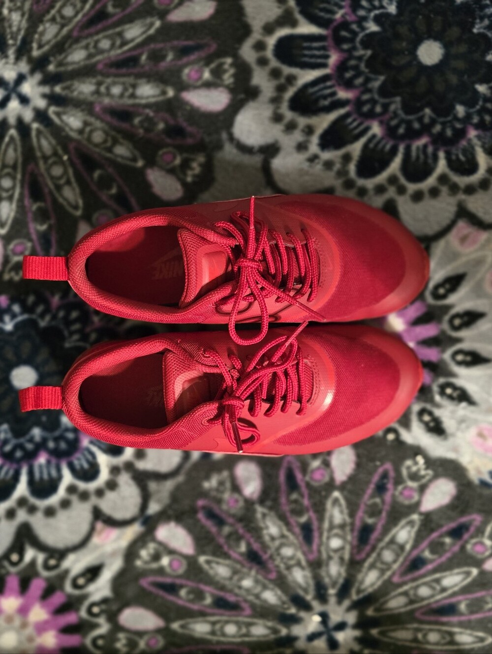 Nike Air Max Thea Women’s 5.5 Gym Red University Red Sneakers 599409-606